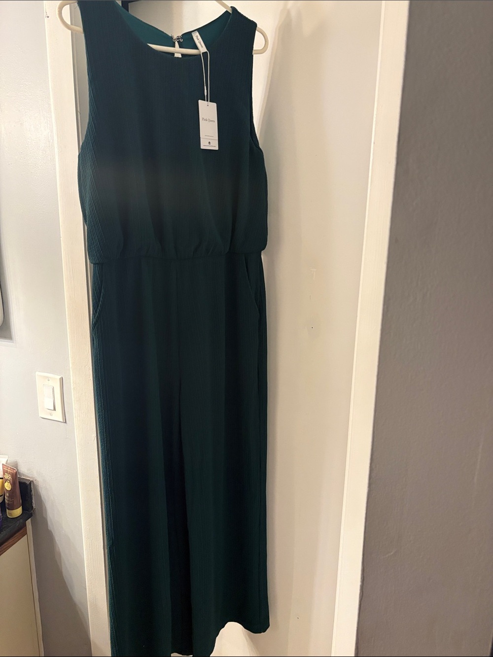Sleeveless Dark Green Wide-Leg Jumpsuit